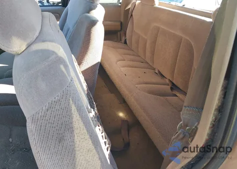 1995 GMC Sierra K2500 из США, поврежденный, VIN 2GTFK29S1S1511681